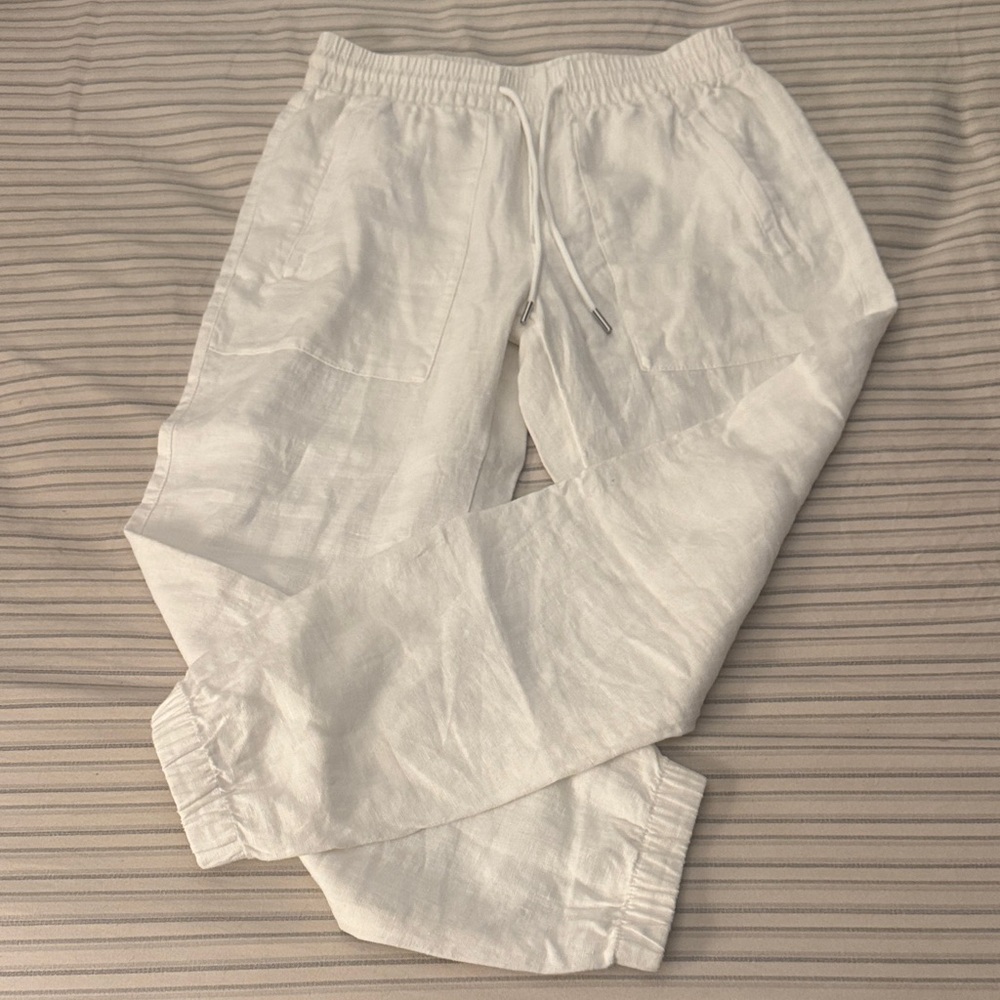 Athleta women’s White linen Joggers